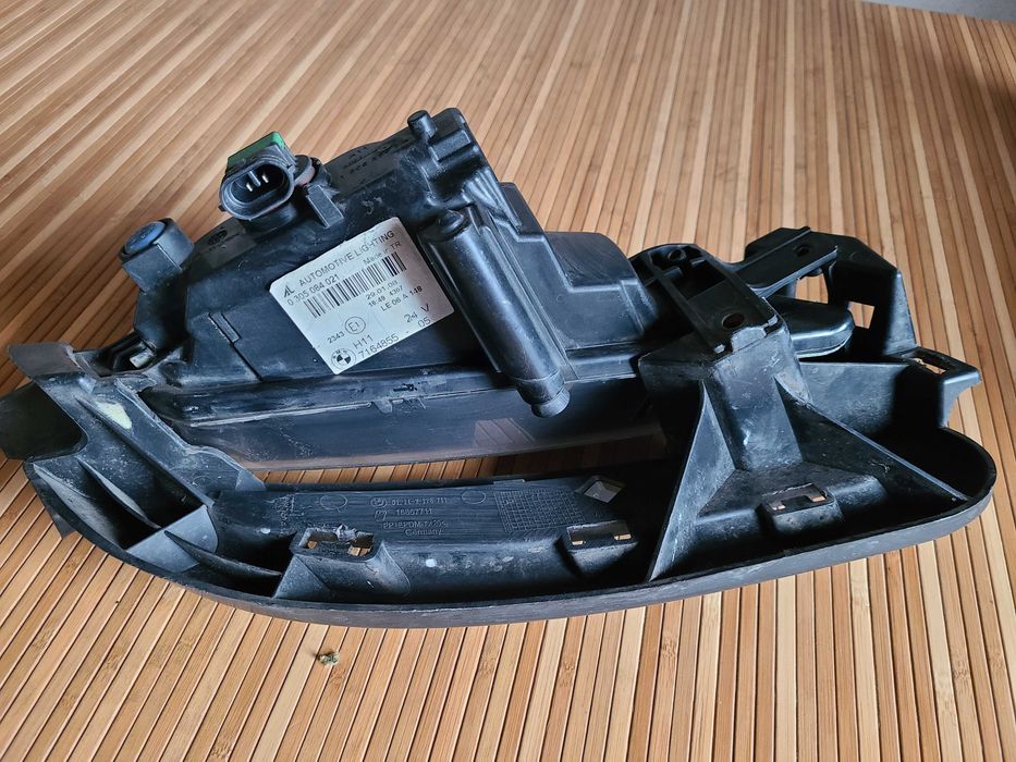 Протитуманна фара БМВ е82-88 ліва