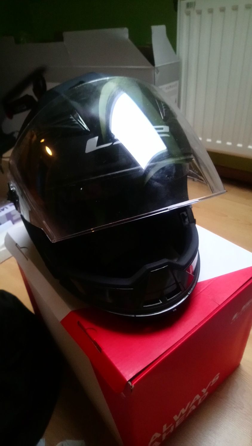 Kask motocyklowy LS2 rozm. M