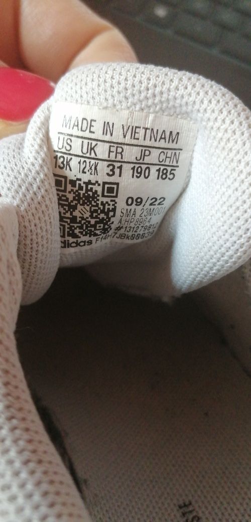 Buty Adidas dla chłopca 31