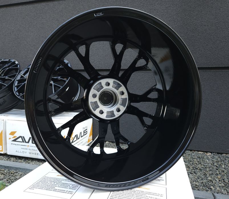 TOYOTA 18 " Nowe 5x114,3 Camry Corolla Avensis Auris RAV4 Felgi Czarne