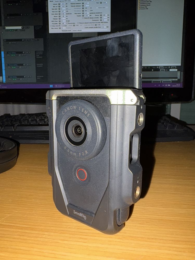 Canon PowerShot V10 – Compacta 4K p/ Vlogging
