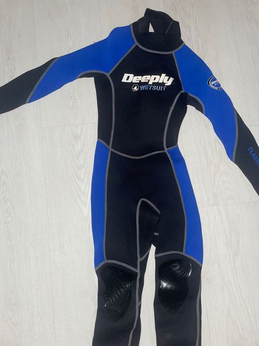 Fato Deeply wetsuit