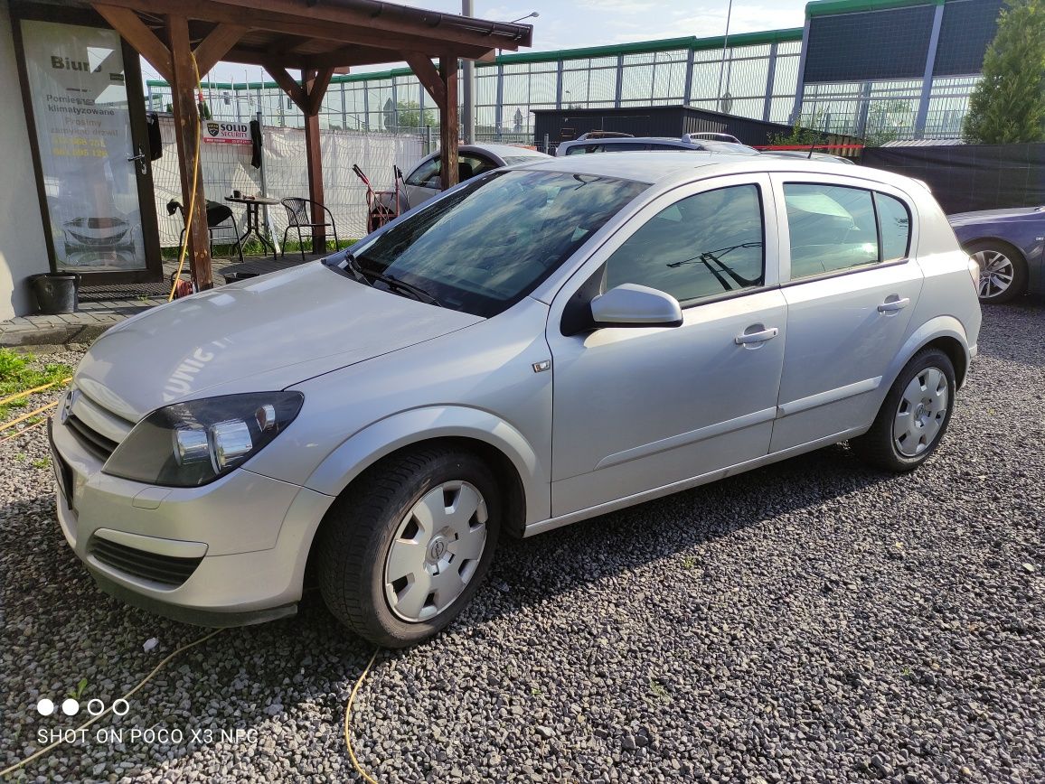 Opel Astra 1.4 5drzwi klima bez rdzy