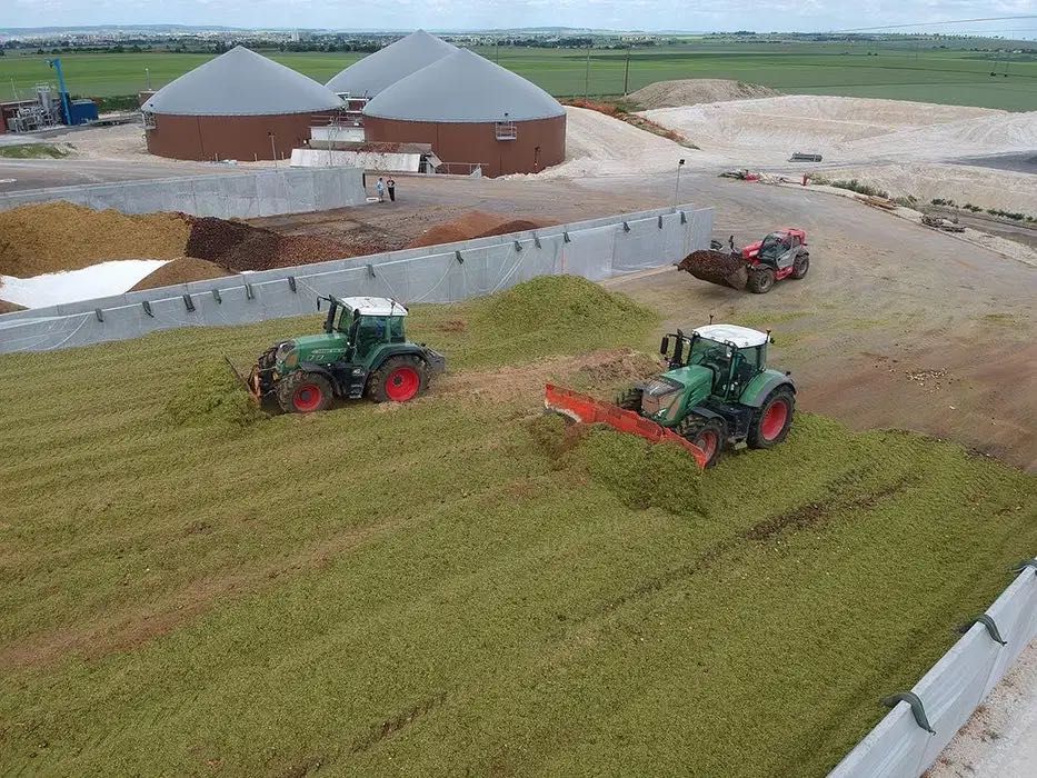 Bloki, ścianki, mury oporowe | Typ: L “Elki | Silos