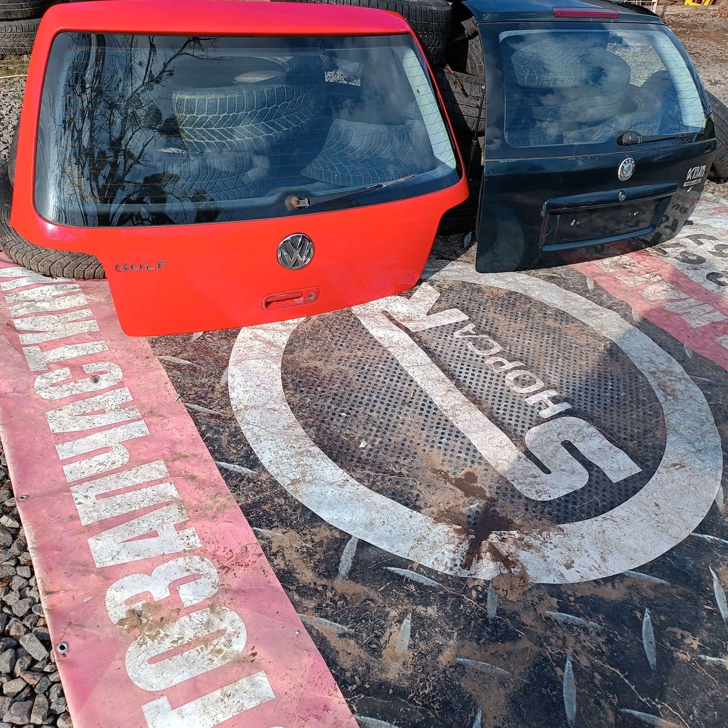 Кришка багажника ляда Golf 4