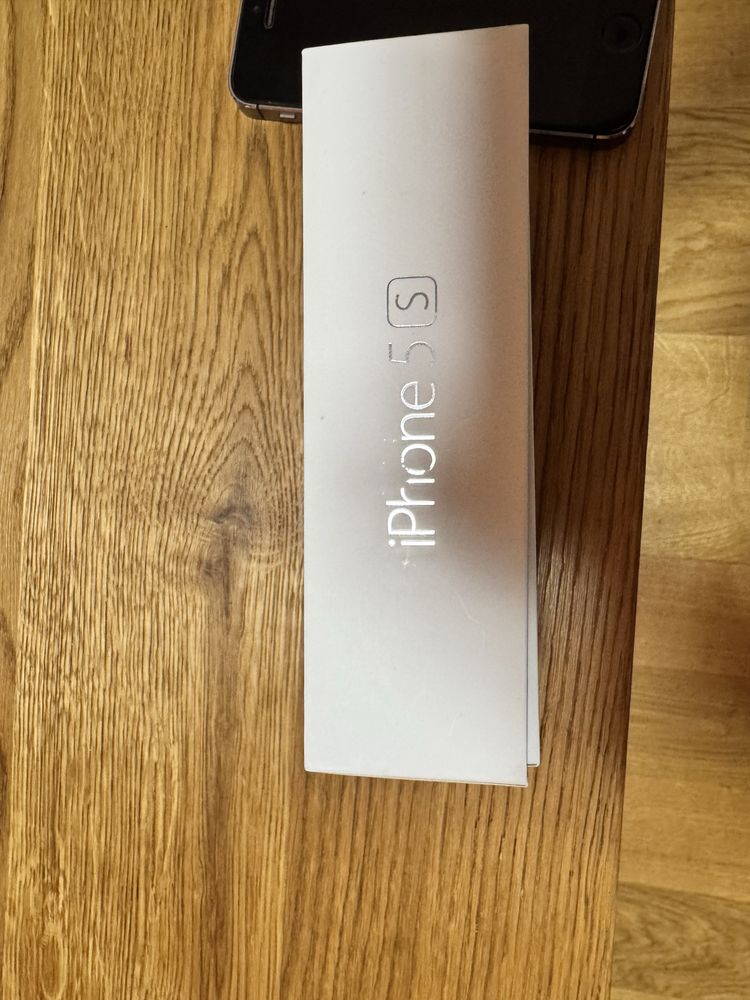 Iphone 5s kolor space gray 16 GB