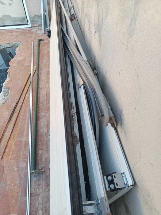 Portão de garagem seccionado