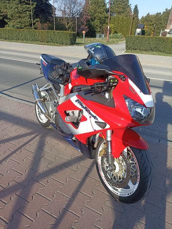 Sprzedam Hondę CBR 929rr z 2001r.