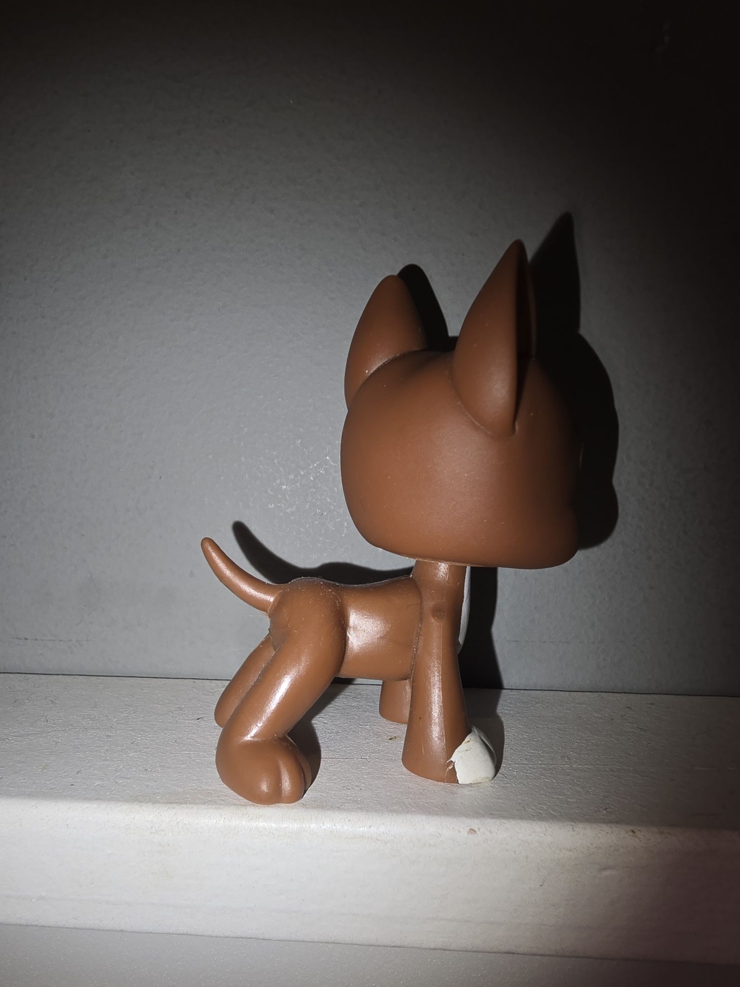 LPS Dog niemiecki #589 OPIS