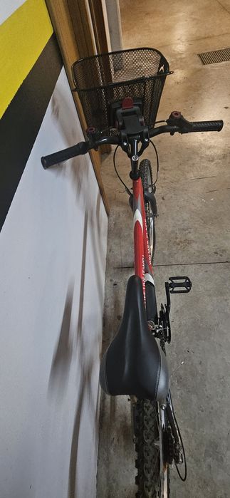 Bicicleta vermelha 26” – 18 velocidades