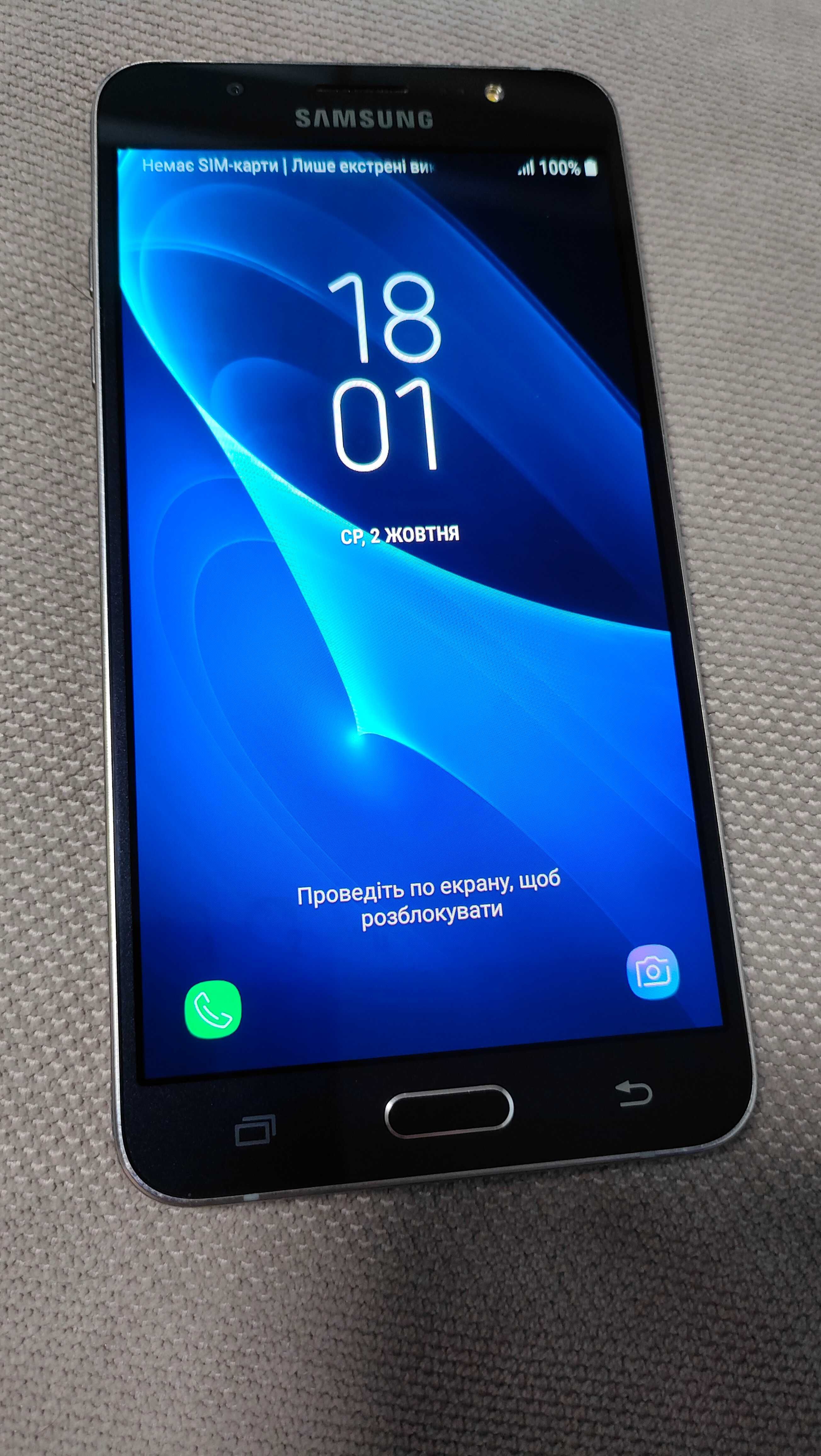 Смартфон  Samsung galaxy J7