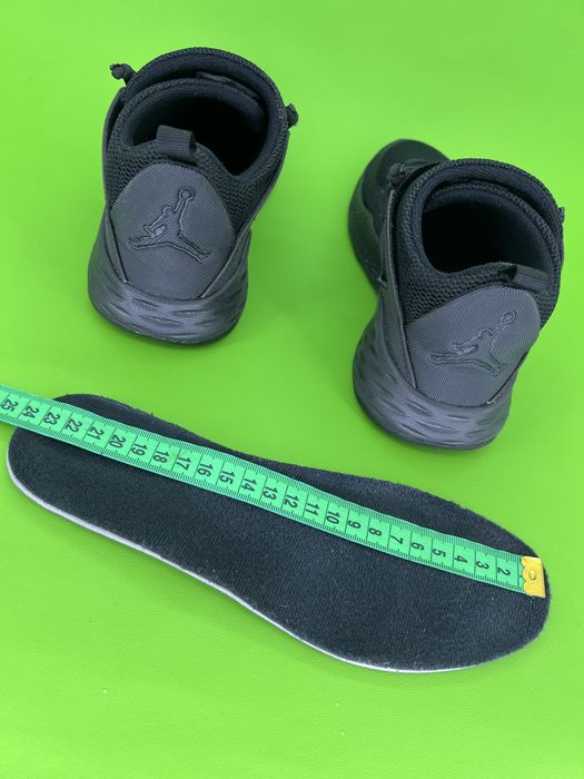 Кросівки 37.5р. 23,5см. Nike Jordan Formula 23
