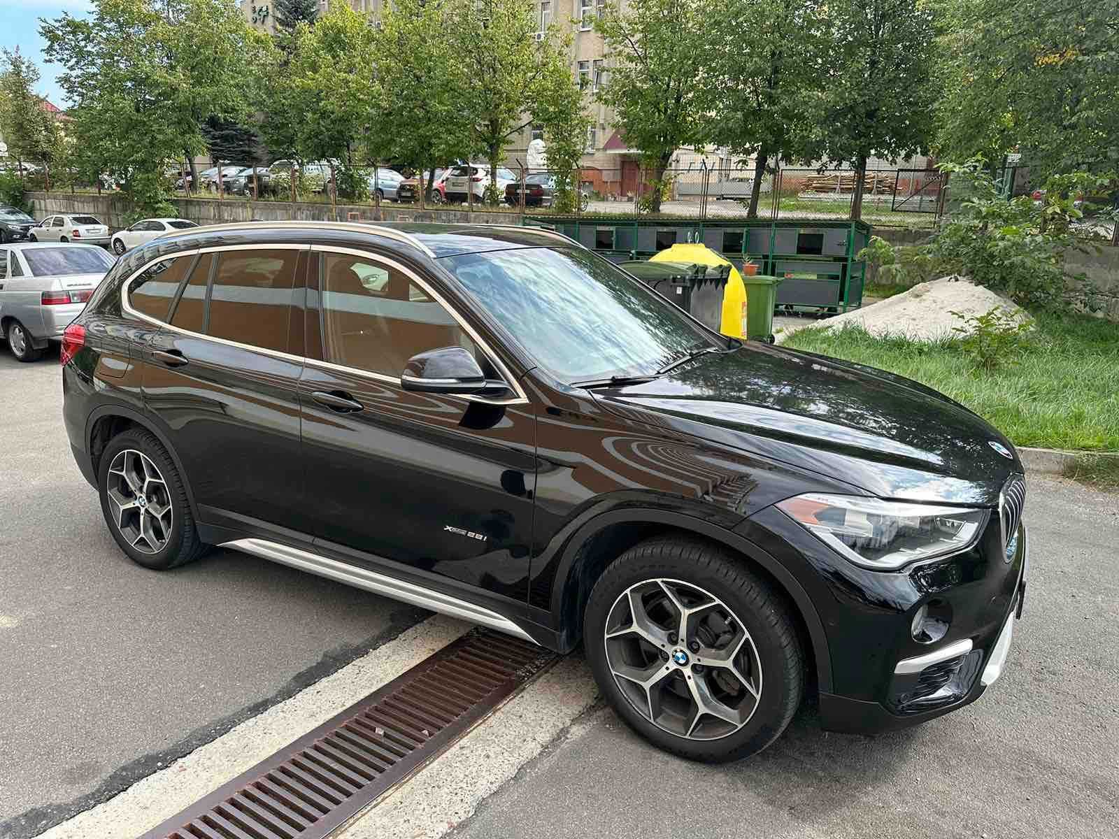 Продаж авто BMW X1, в кузові f48