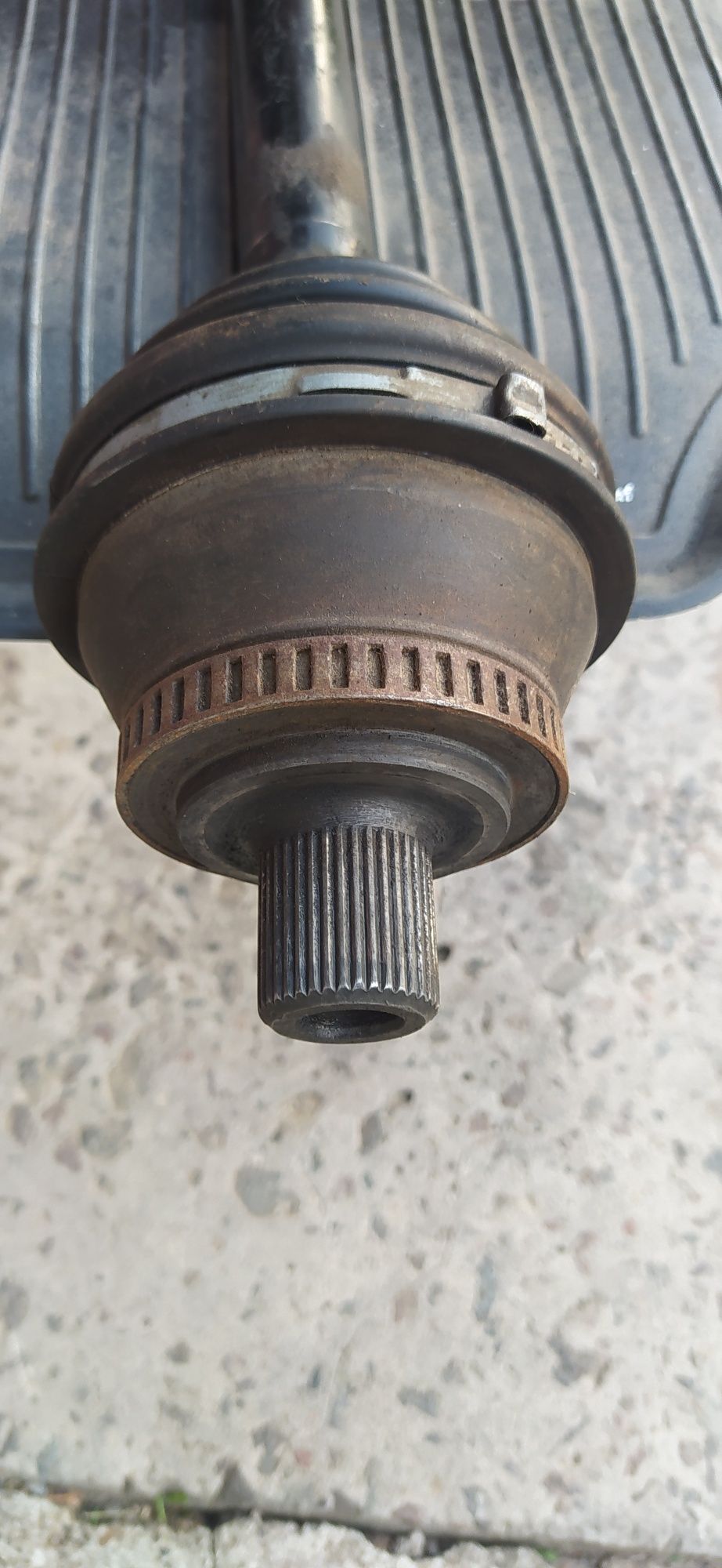 Полуось, привод, ліва. D0407271DT.2.5 TDI. Audi, Volkswagen, Skoda.