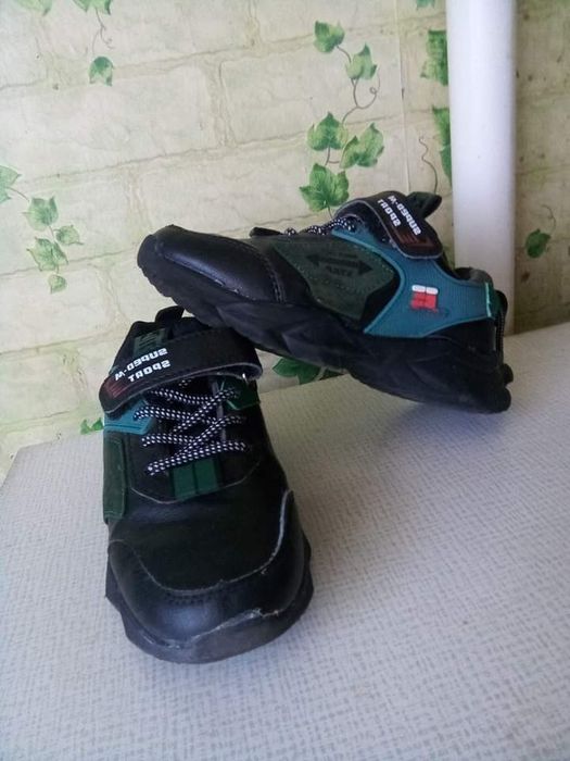 Кросівки  на хлопчика