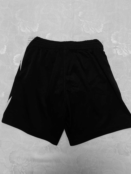 Czarne spodenki sportowe Umbro męskie M - na trening, siłownię, lato