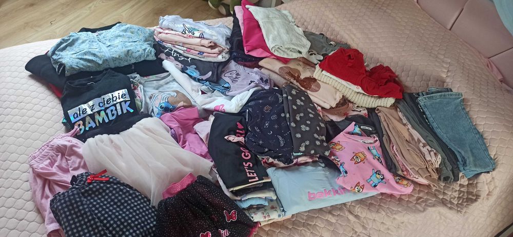 Duża paka ciuszków 100 szt. dla dziewczynki 122-128