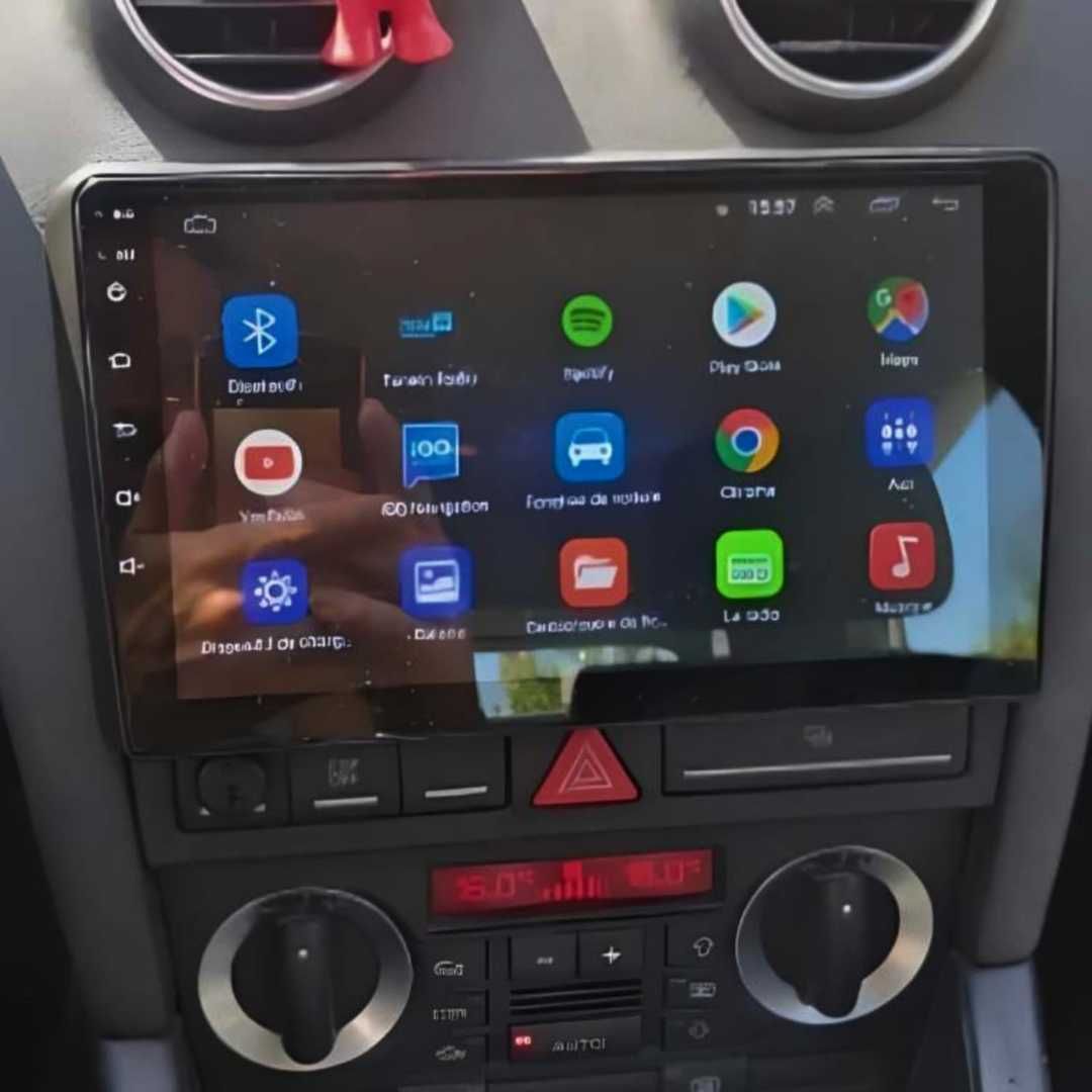 Auto Rádio Multimédia com GPS Integrado