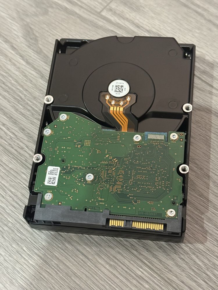 Disco SAS 4TB usado