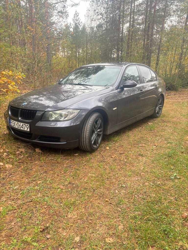 BMW E90 318d 143km