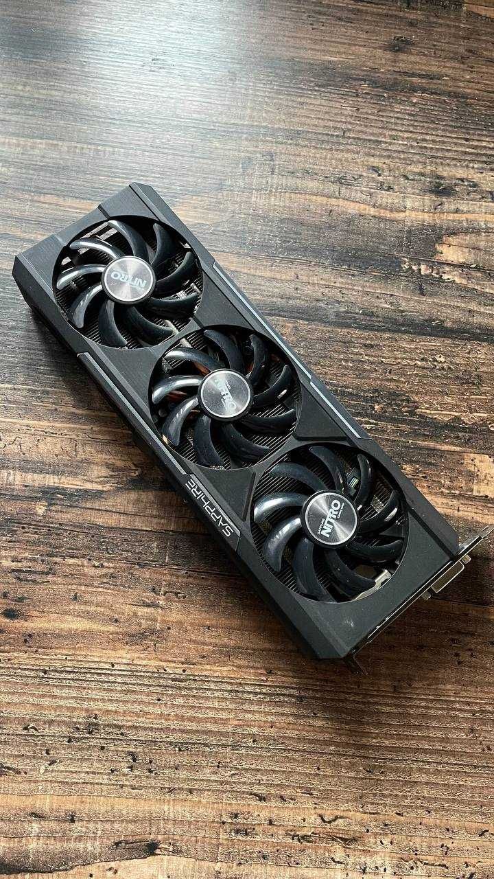 Відеокарта Sapphire R9 390 8 gb AMD