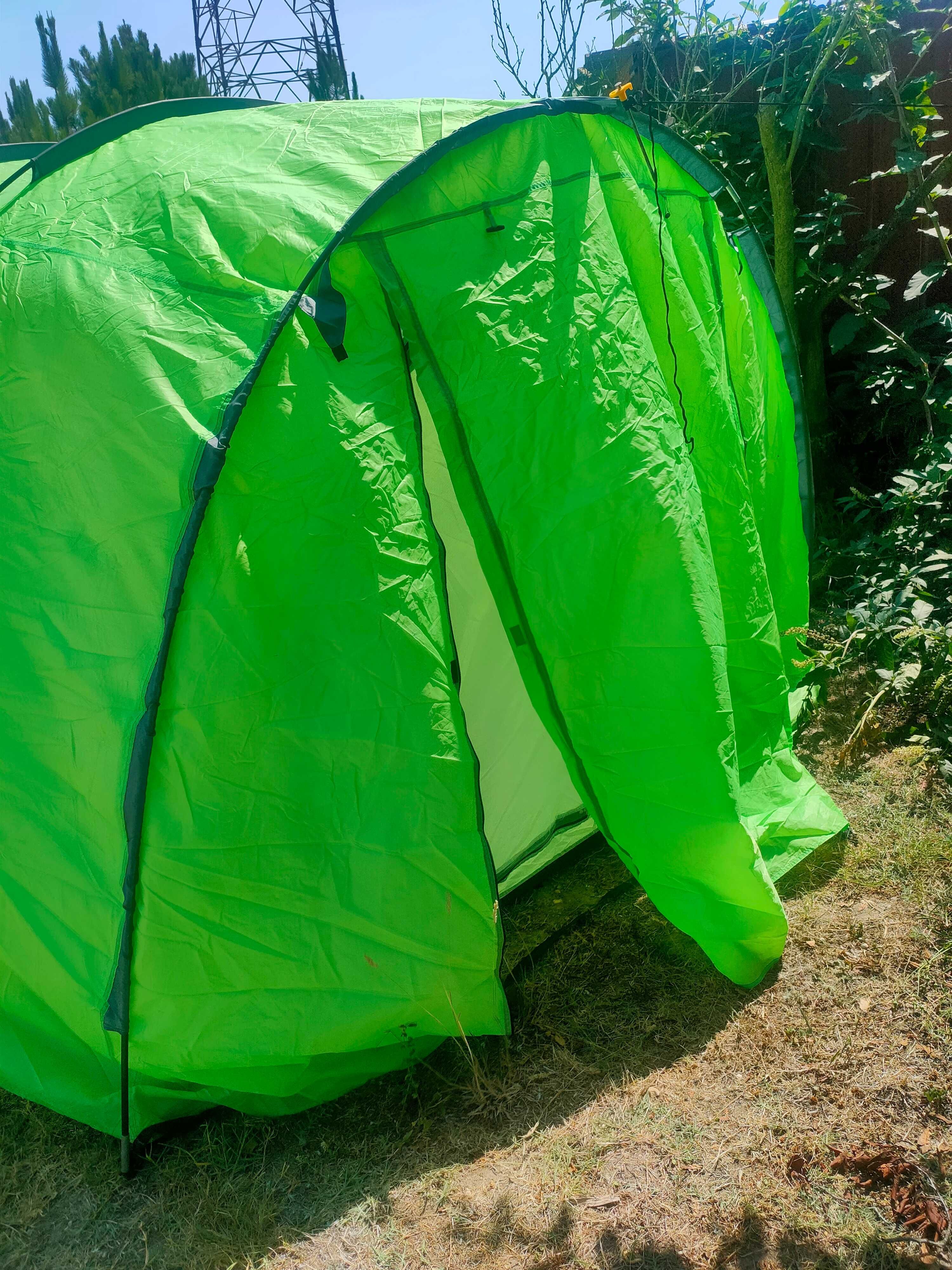 Tenda de campismo nova para 4 pessoas