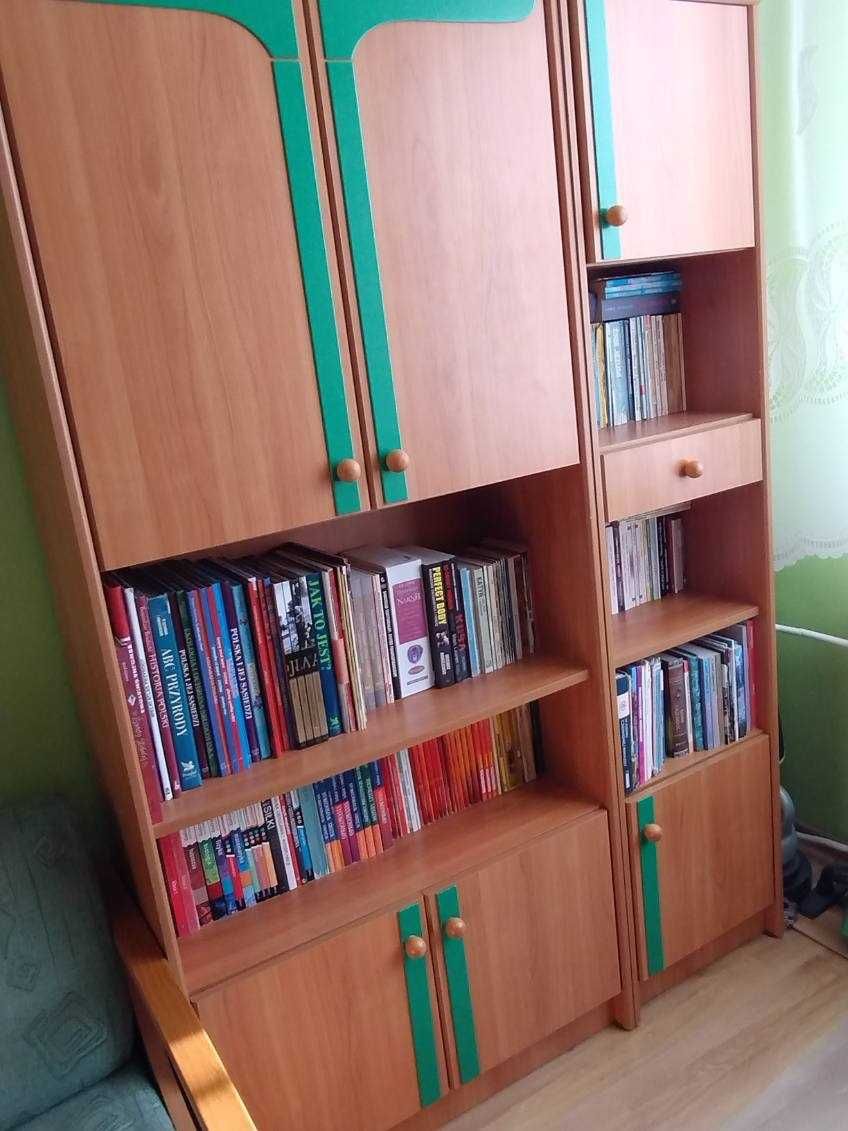 sprzedam zestaw mebli