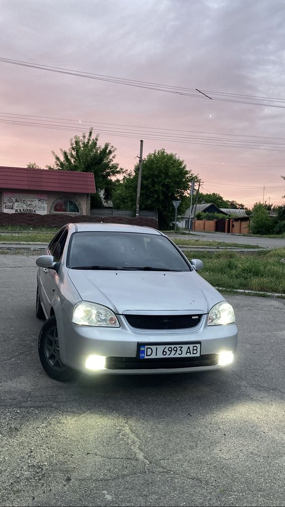 Шевроле лачетти 1,8 автомат