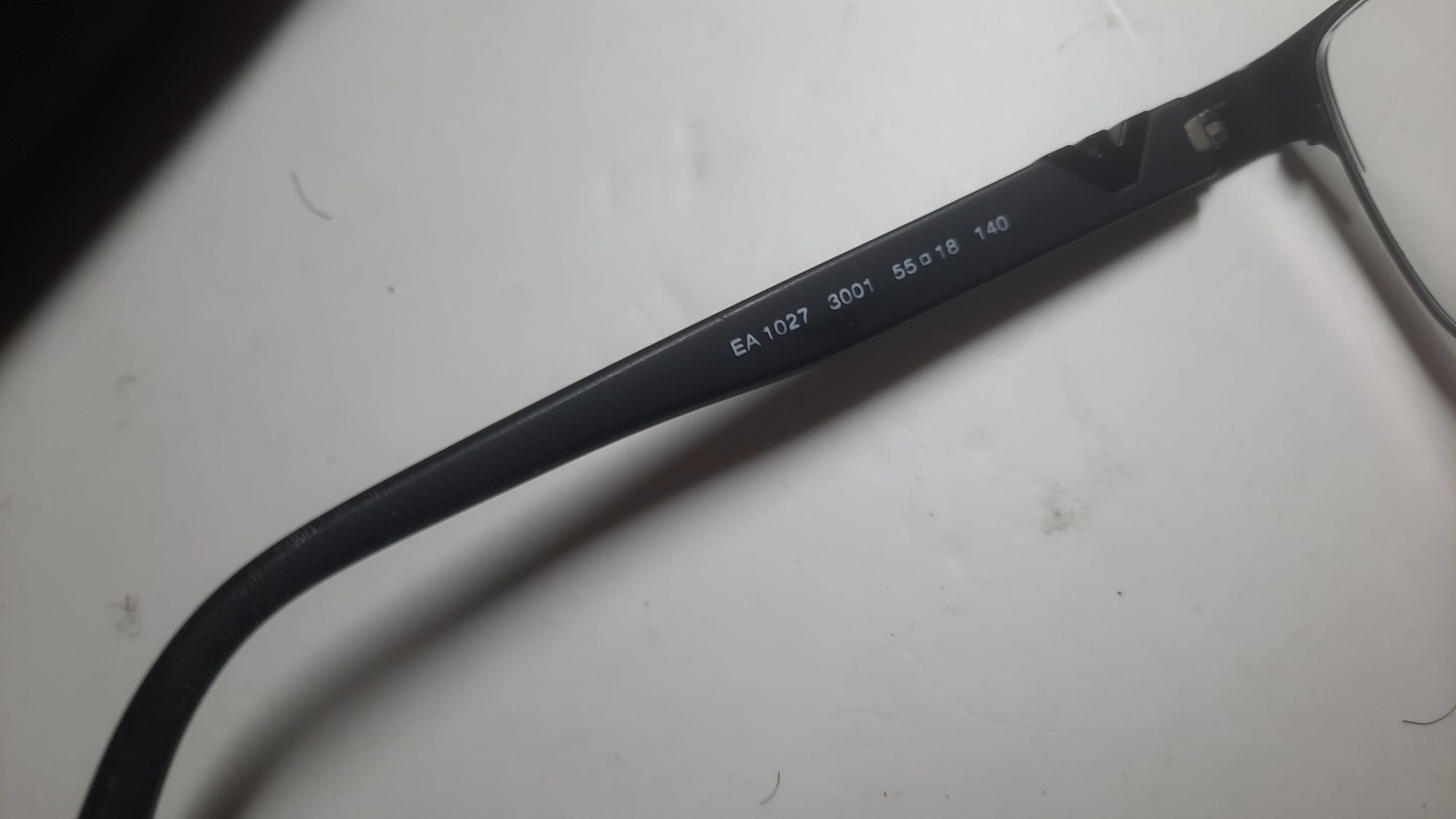 Óculos Emporio Armani EA1027