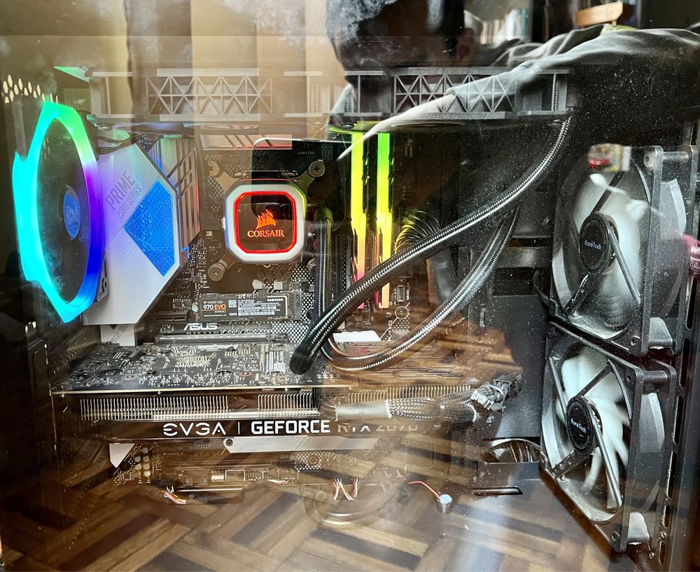 PC Gaming / i7-7900k / GeForce RTX2070 Black / 16Gb RAM / Full RGB