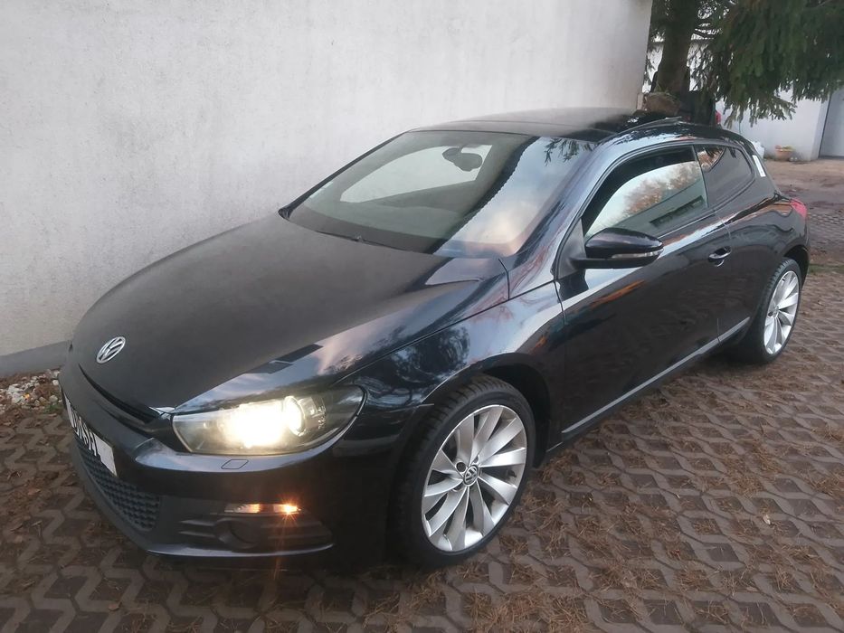 Volkswagen Scirocco Xenon Panorama Grzane skóry Full opcja TDI za amanual