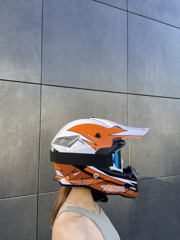 Новий шолом для мотокросу шлем для мото кросовый шлем с козырьком