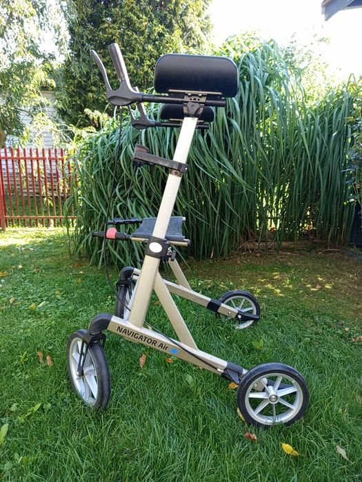 Balkonik inwalidzki czterokołowy REHASENSE NAVIGATOR AIR