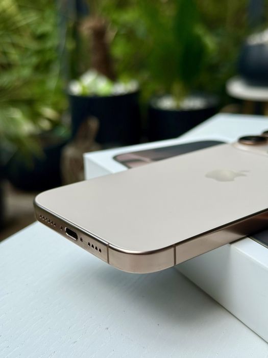 iPhone 16 PRO Max 512 GB na gwarancji + dodatki