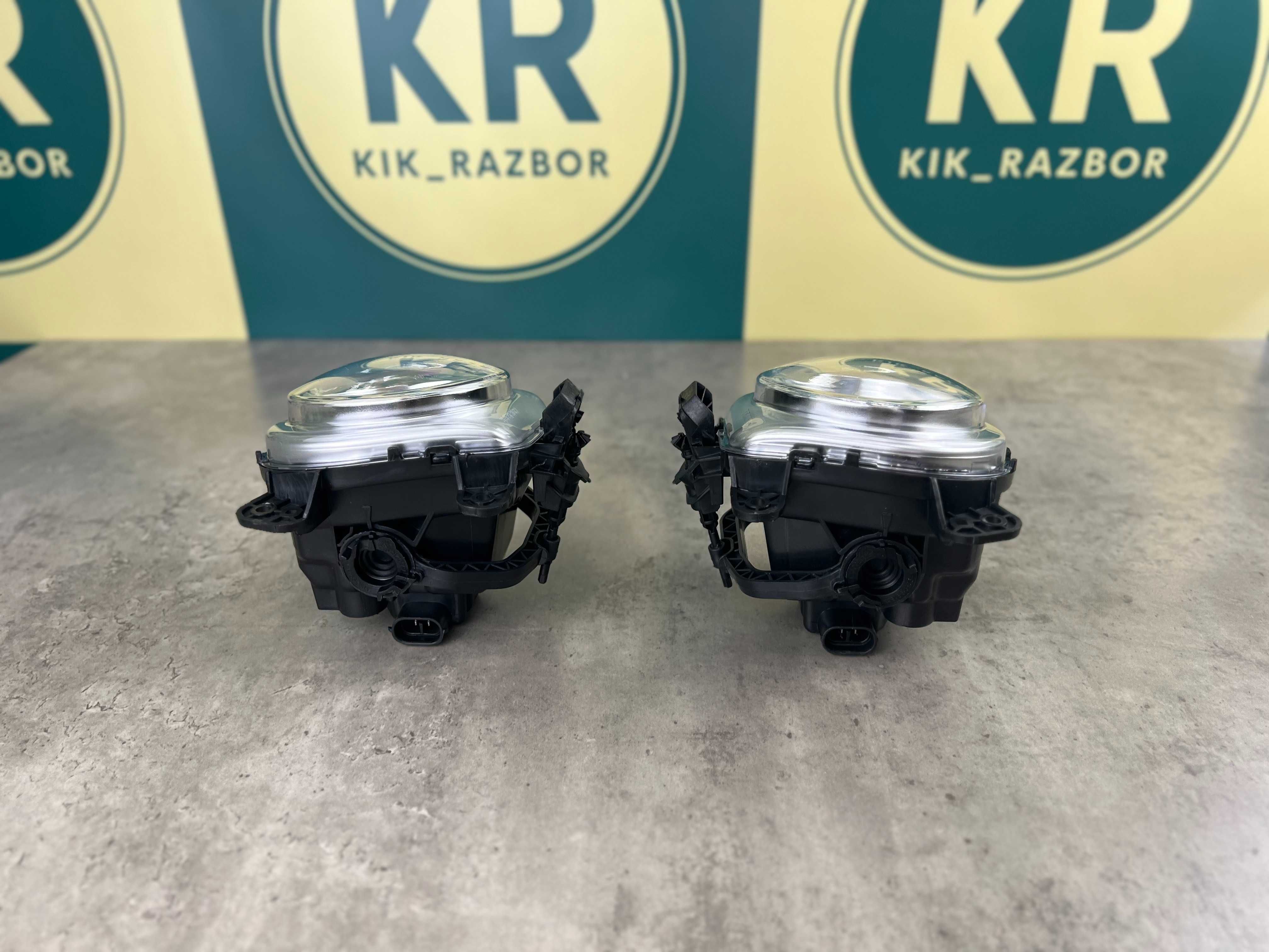 Протитуманна фара - BMW X3 / X4 / X5 / X6 ( F25 / F26 / F15 / F16 )