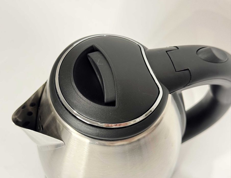 Електричний чайник Alizz 2л