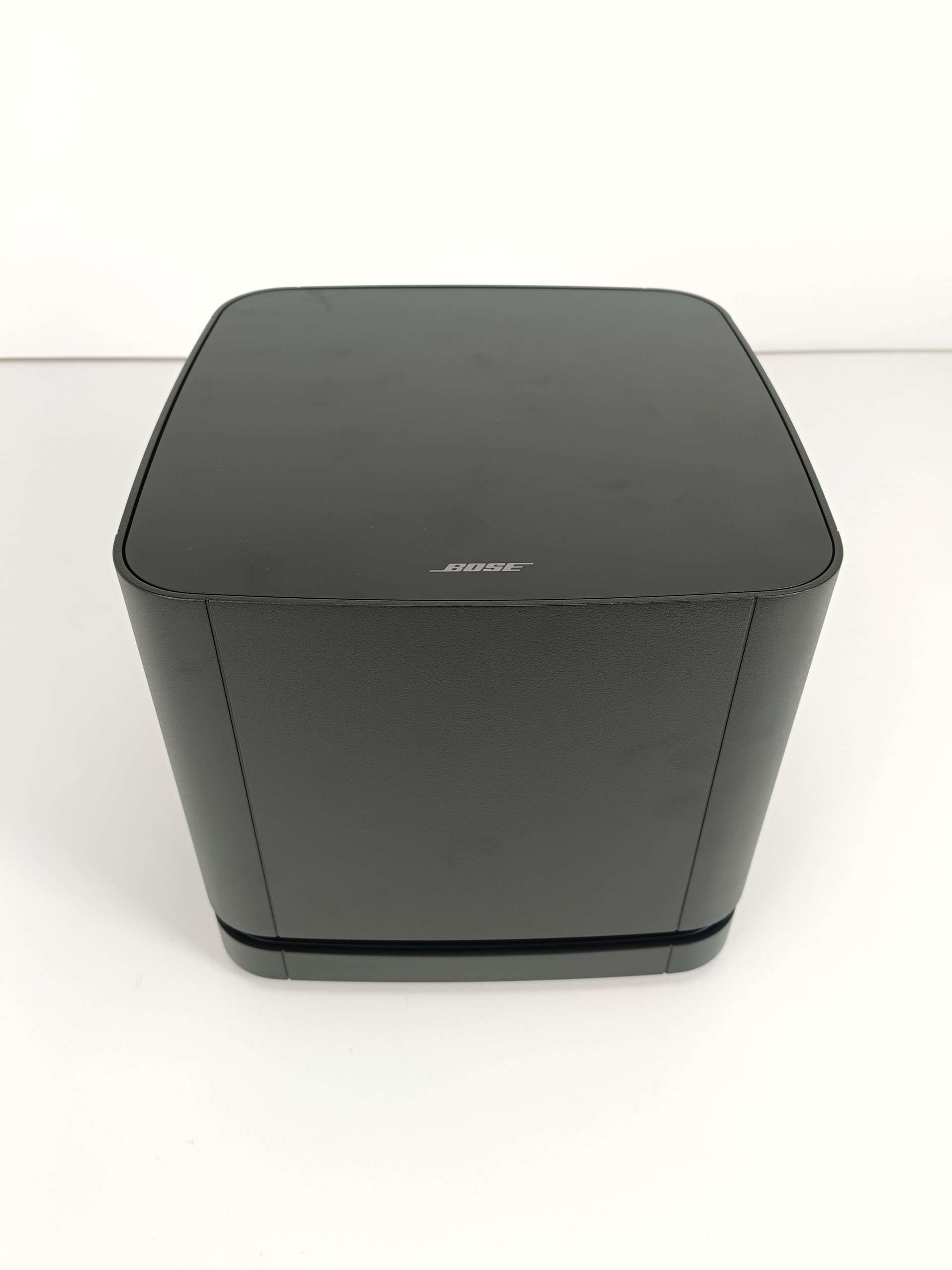 Subwoofer aktywny Głośnik Bose Bass Module 500 czarny