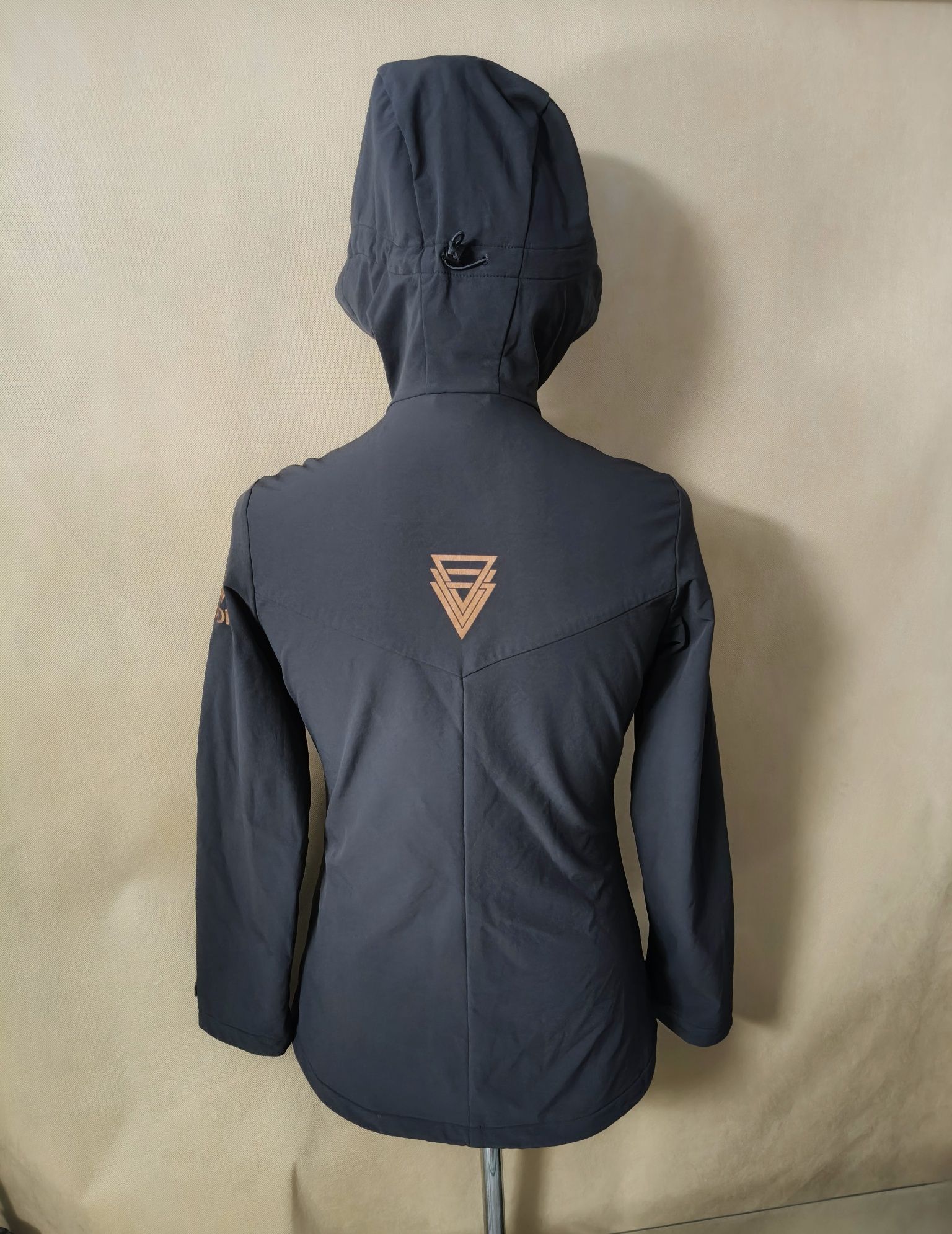 Kurtka damska Helly Hansen Odin trekking wyprawowa sportowa