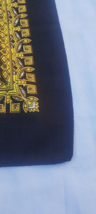 Старовинна хустка оберіг, з хрестами.