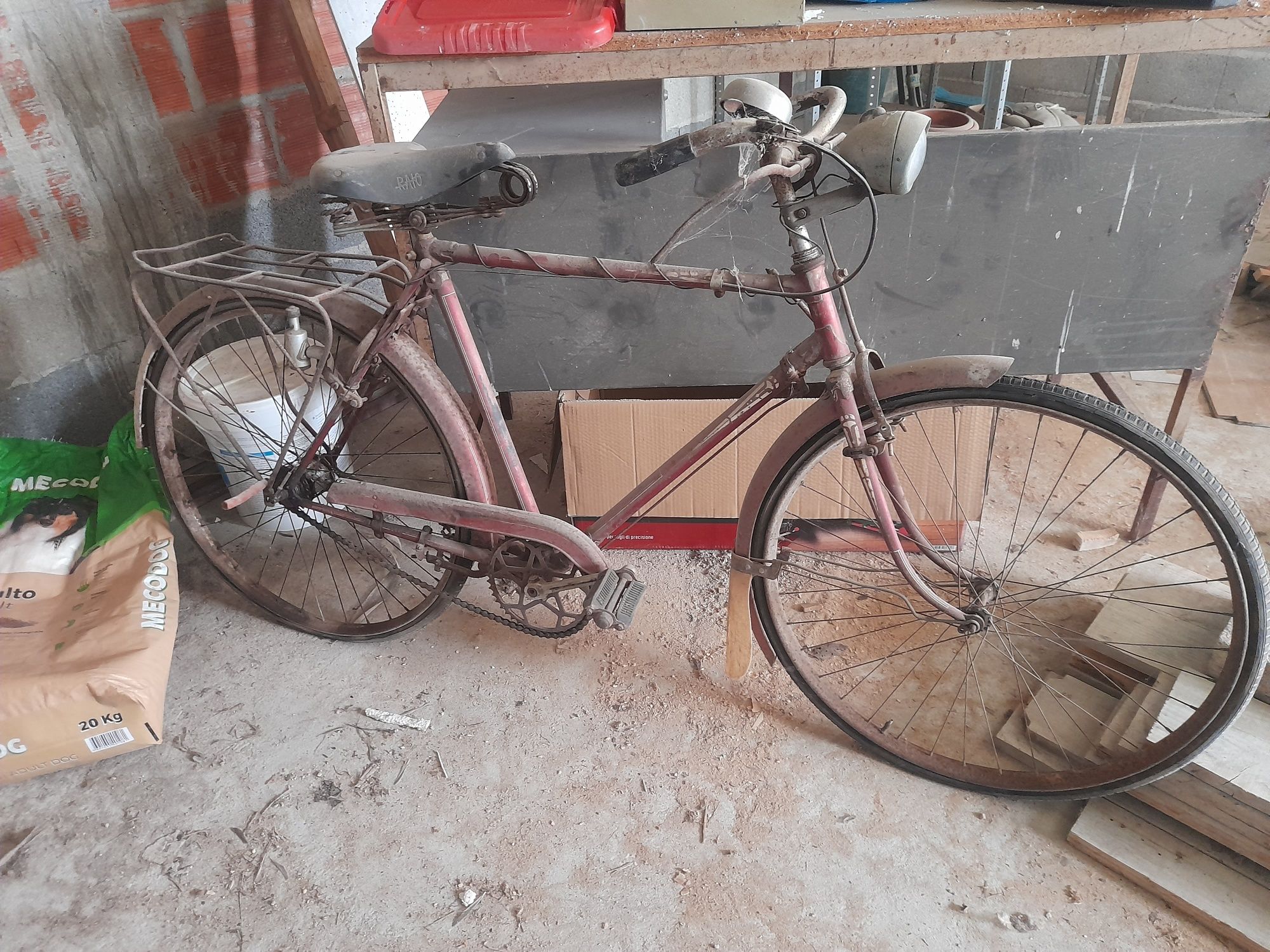 Bicicleta pasteleira antiga travões alavanca