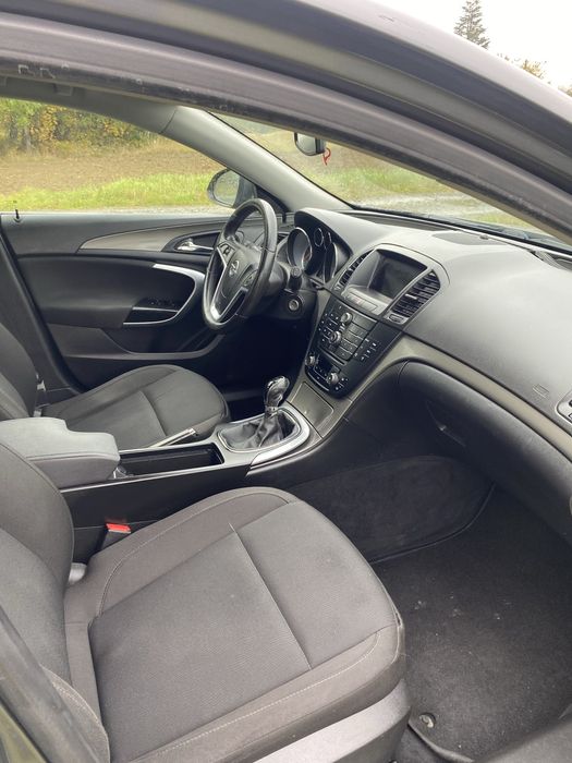 Opel insignia 2009 2.0 130km sprowadzony wlochy do oplat