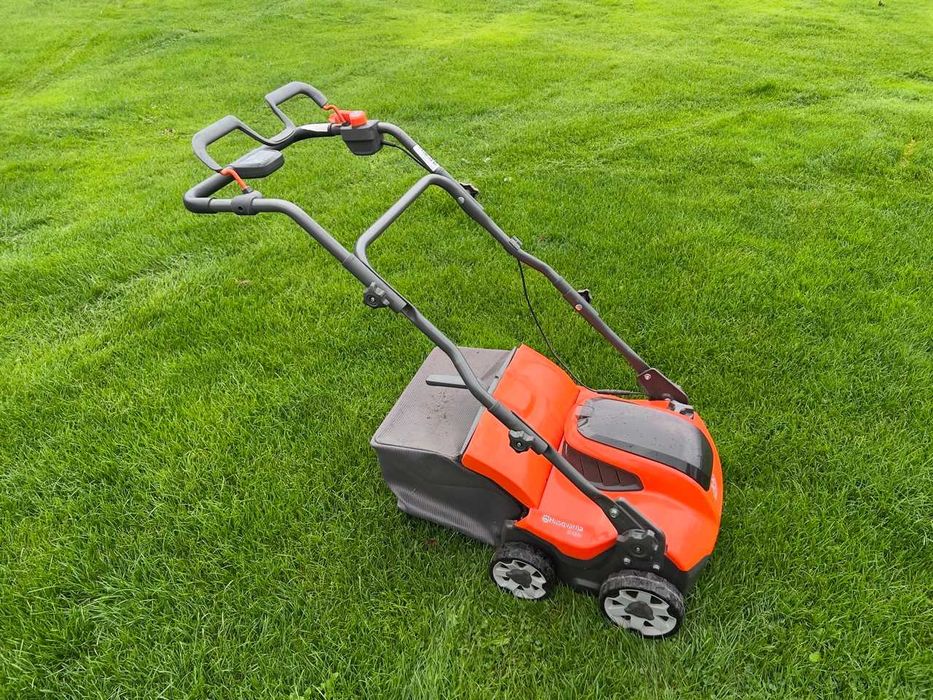 wertykulator husqvarna S 138 i