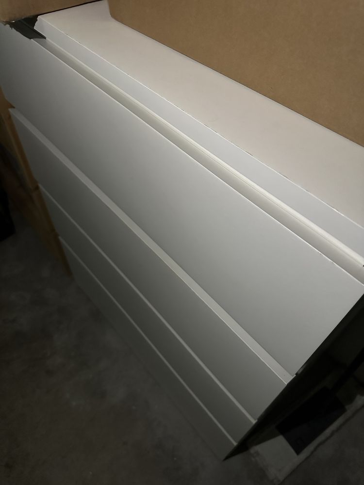 Vendo cómoda ikea MALM