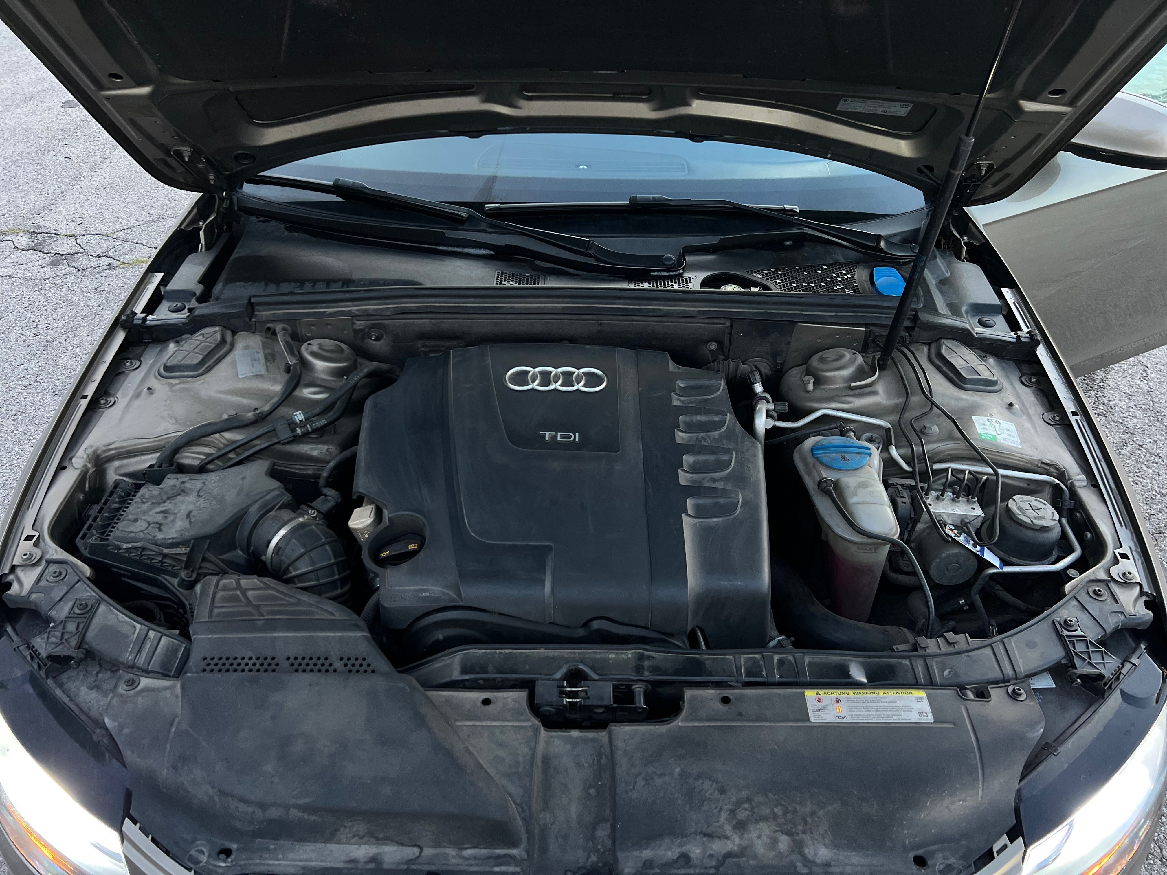 Audi A4 B8  2010 р
