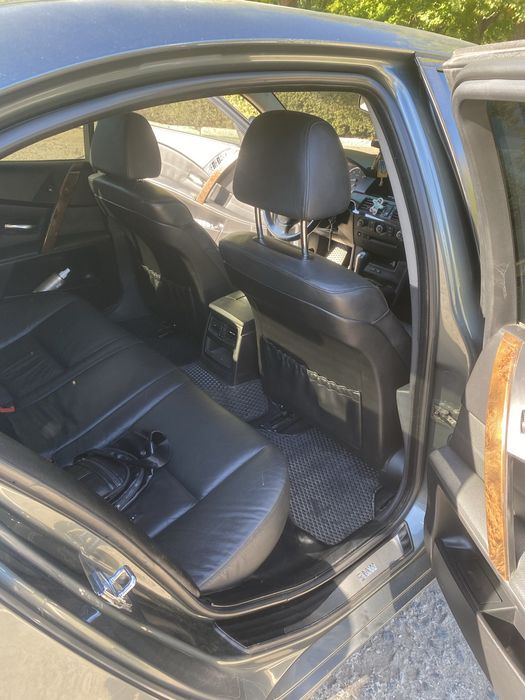 Продам БМВ Е60 530D
