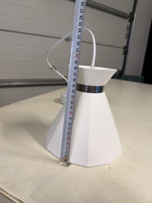 Lampa wisząca gipsowa biała – nowoczesny design, elegancka prostota