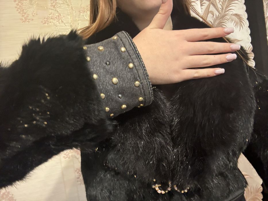 Курточка з натуральним хутром