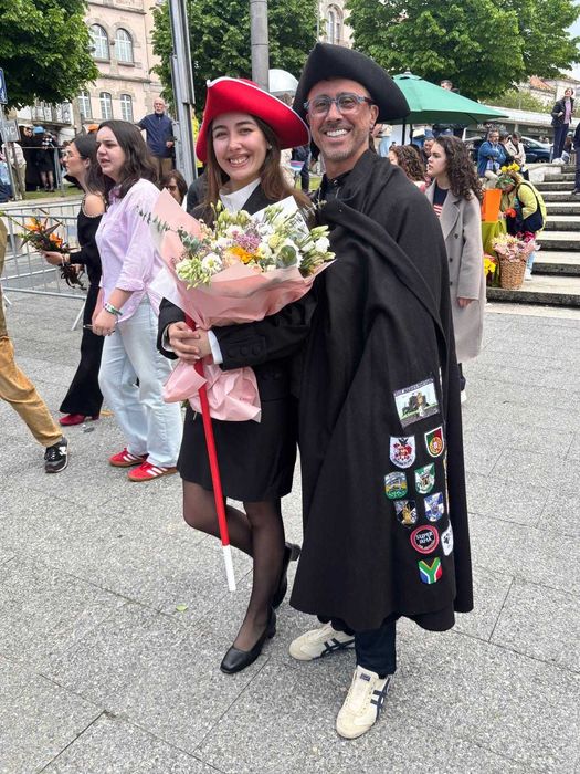 Traje Académico UMinho – Feminino Marketing