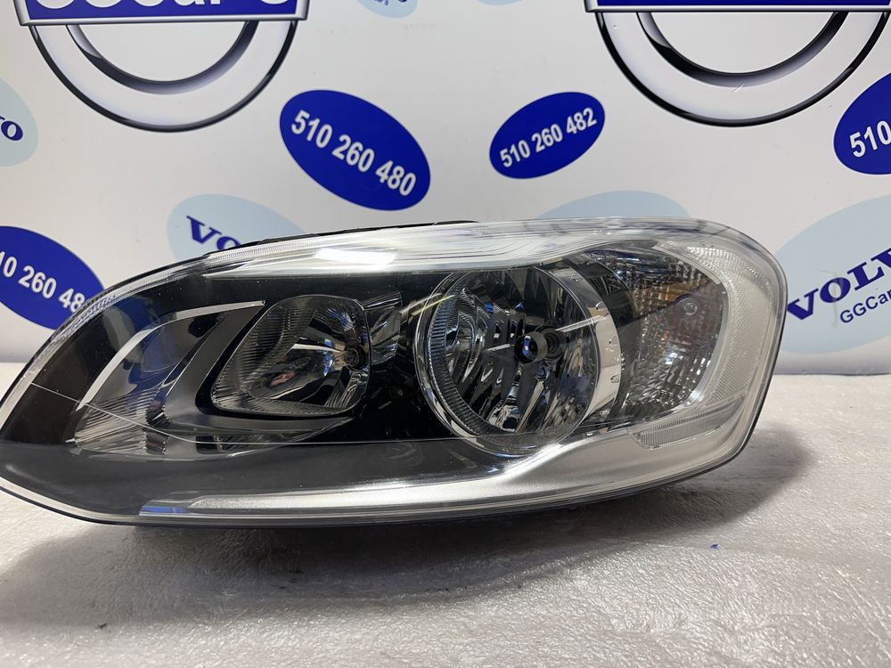 Volvo XC60 lampa halogen zwykła lift 13-18