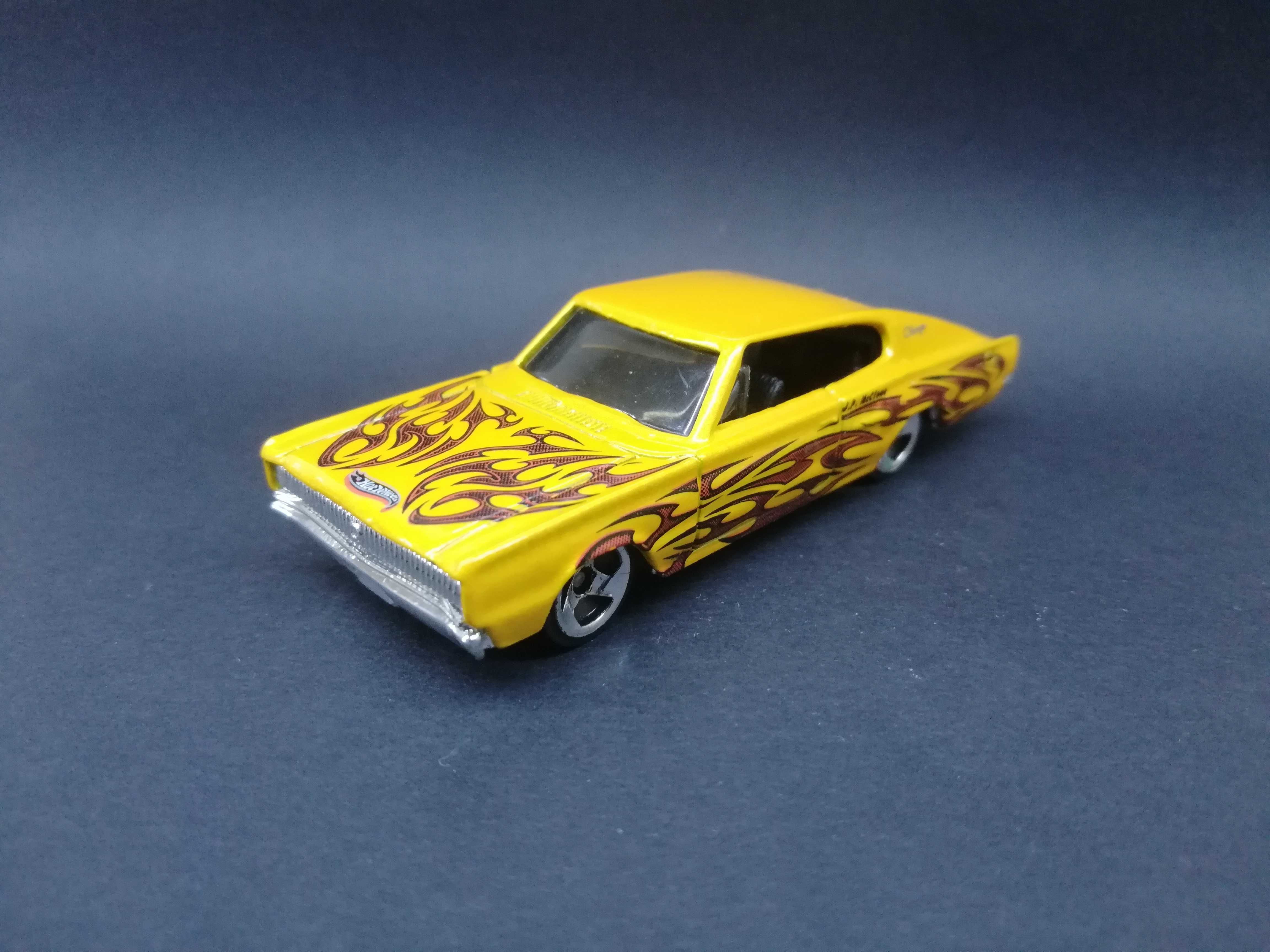 Resorak Hot Wheels '67 Dodge Charger (2002)